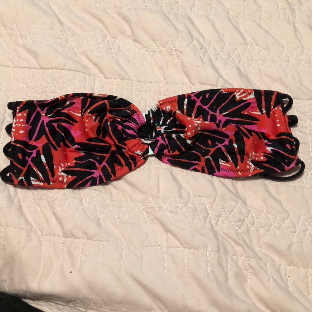 Bandeau bathing suit top